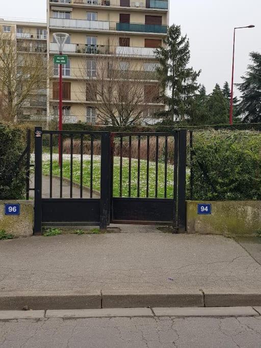 Grand Paris Superbe Appartement Gesteasy Fresnes  Extérieur photo